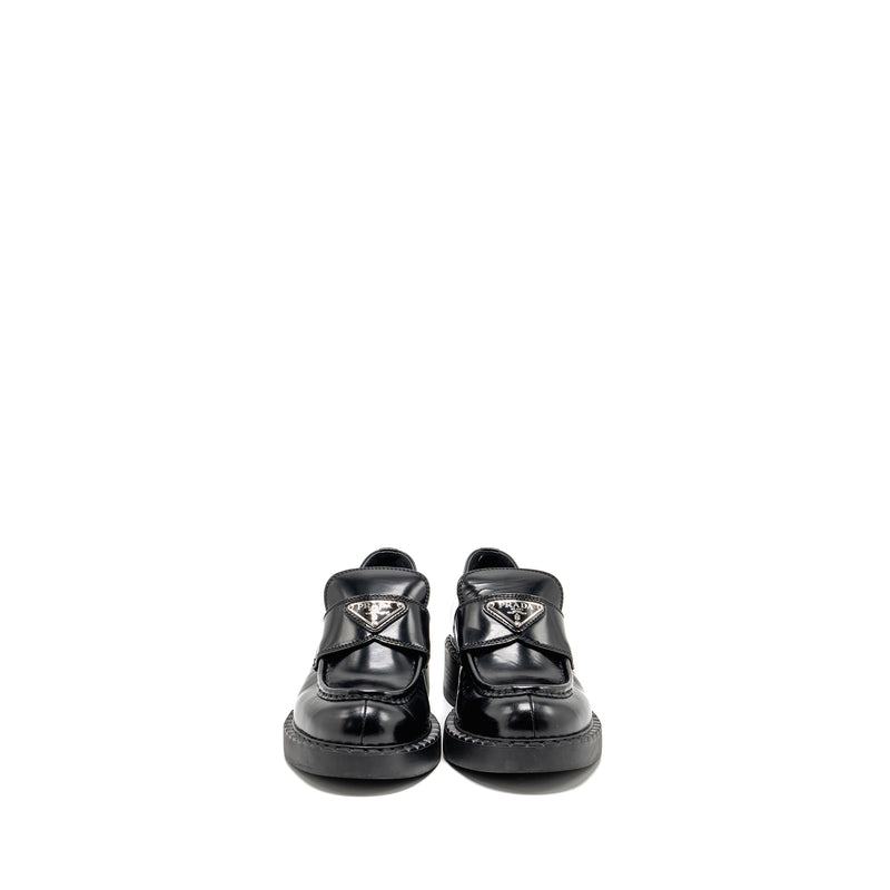 Prada Size 38 Loafers patent black SHW