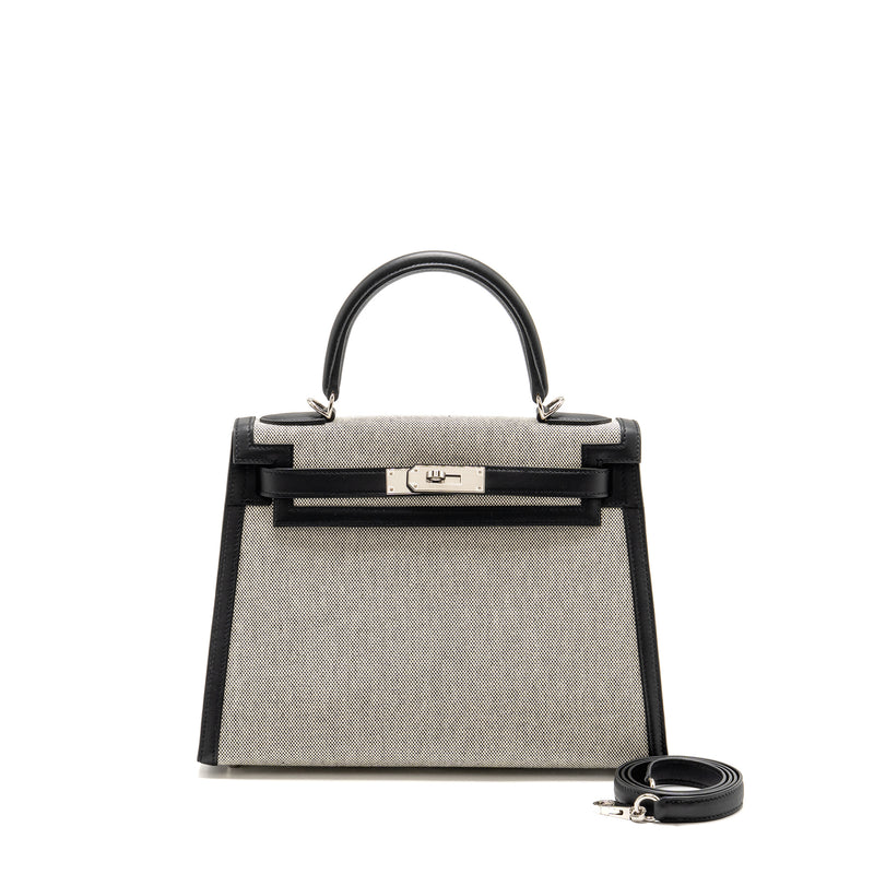 Hermes kelly 28 sellier toile H / swift ecru - black / black SHW stamp Z