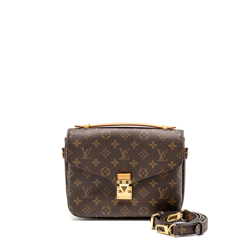 Louis Vuitton Pochette Metis Monogram Canvas GHW