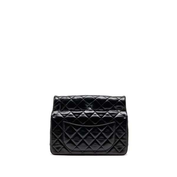 Chanel 23A Classic Flap Clutch Shiny Calfskin Black GHW (microchip)