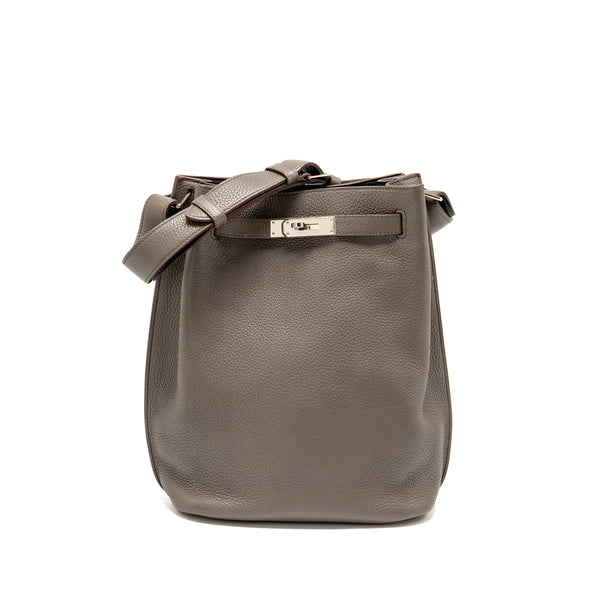 Hermes So Kelly 22 Clemence gris etain SHW stamp square O