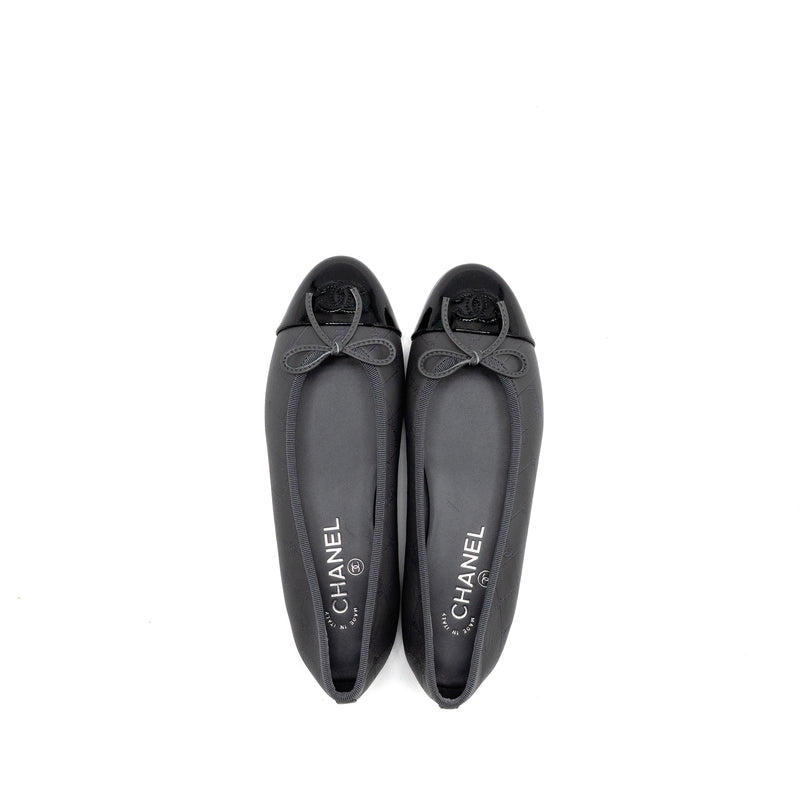 Chanel Size 37.5 Ballet Flats Lambskin/Patent Grey/Black