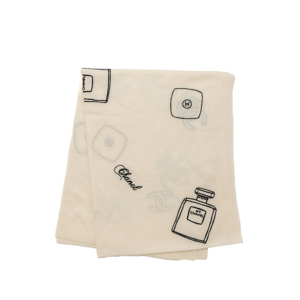 Chanel 21c Scarf Wool/Cashmere Ivory