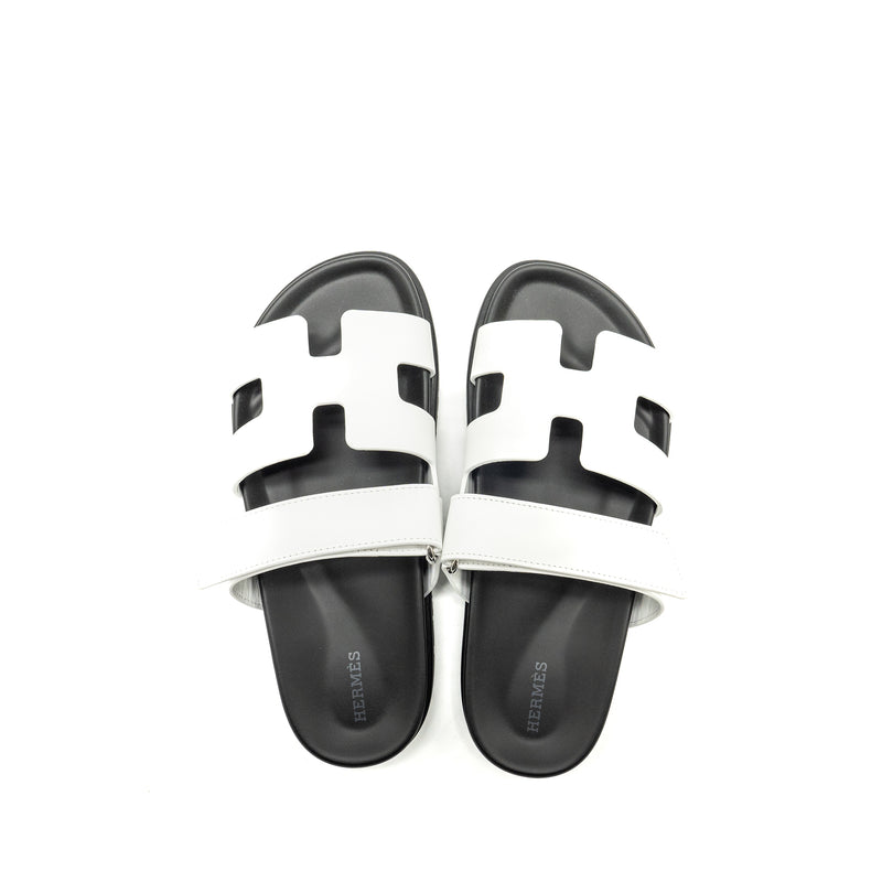 Hermes size 39 chypre sandal calfskin white / black