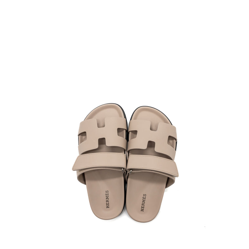 Hermes size 35 chypre sandals beige mastic