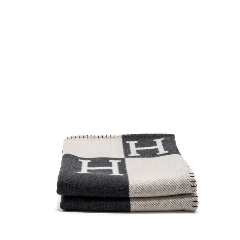 Hermes Avalon throw blanket ecru / Gris fonce