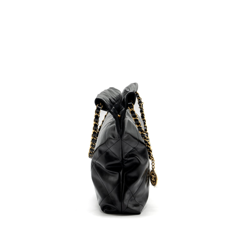 Chanel Small 22 Bag Calfskin Black GHW