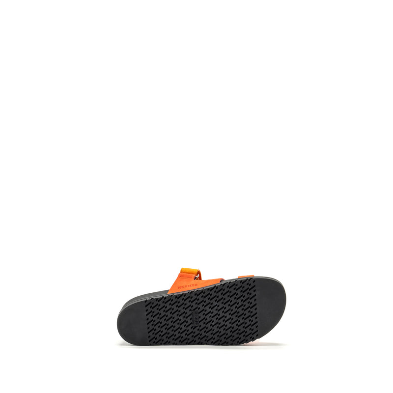 Hermes Women’s Size 40 Chevre Velours Rouge Ecarlate