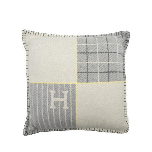 Hermes Baby Avalon Pillow Laine Merinos/Cashmere GRIS Perle