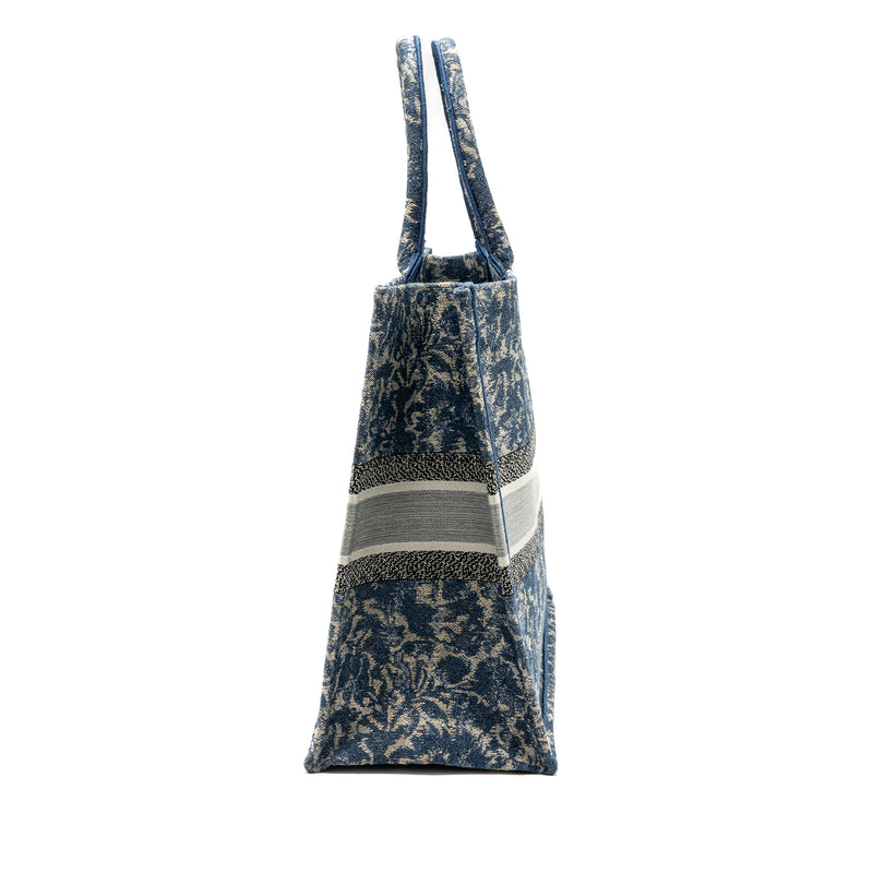 Dior large book tote limited print canvas blue/ grey/ multicolour