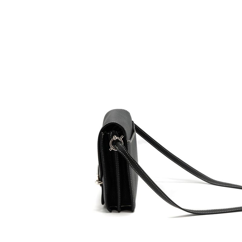 Hermes Roulis 23 Clemence Black SHW Stamp Square R