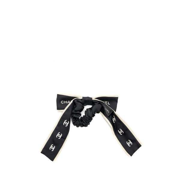 Chanel Hair Tie silk twill Black / White