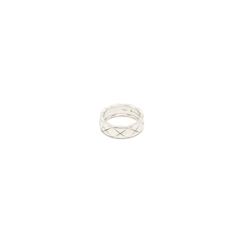 Chanel Size 54 Coco Crush Ring Small Version Quilted Motif White Gold, Diamonds