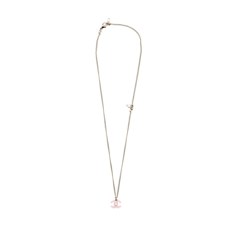 Chanel CC logo necklace pink / silver tone
