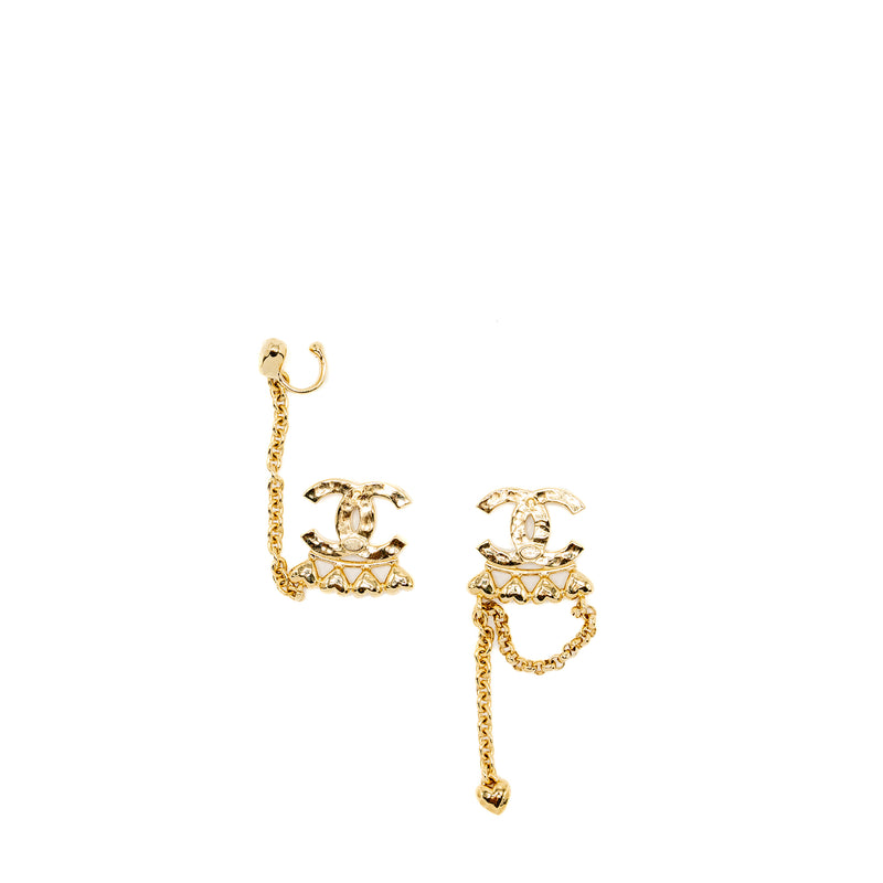 Chanel 23P cc logo with heart drop / ear clip earrings gold tone