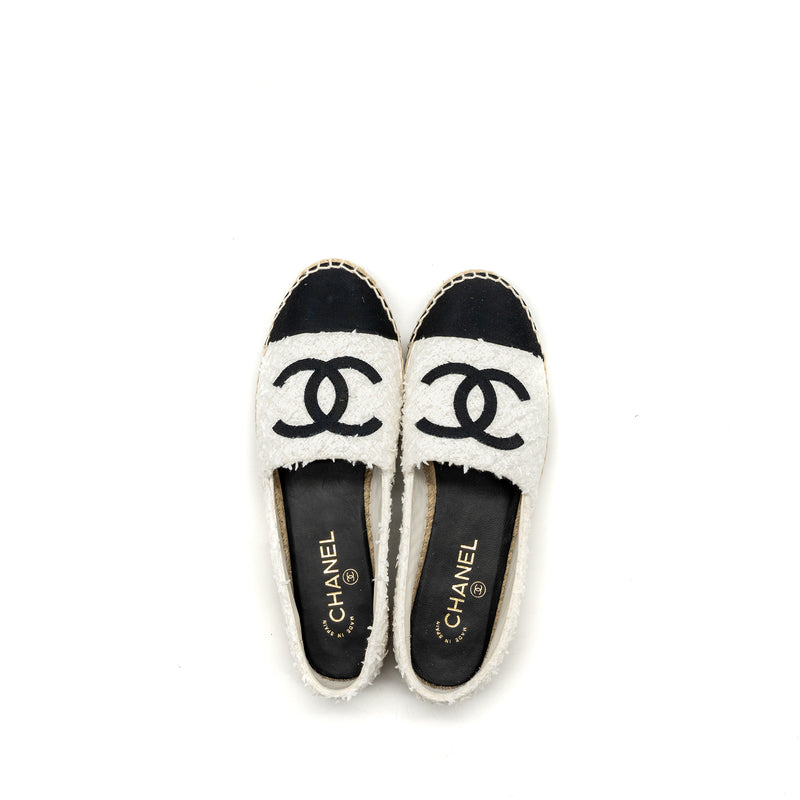 Chanel size 40 espadrilles cotton/tweed white / black