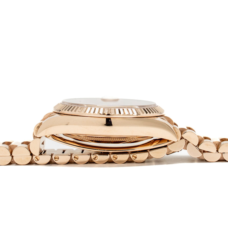 Rolex Day-date 36mm everose gold with rose color, diamond-set dial, Model: M128235-0009