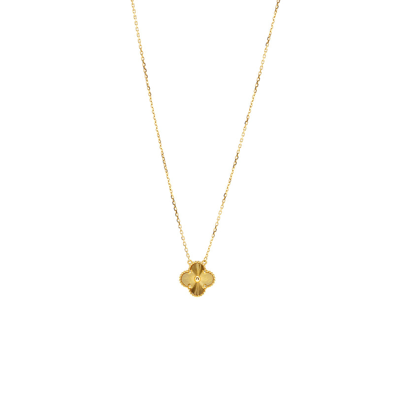 Van Cleef & Arpels Vintage Alhambra Pendant Yellow Gold