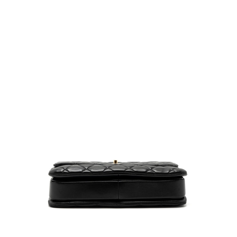 Chanel medium trendy CC lambskin black GHW