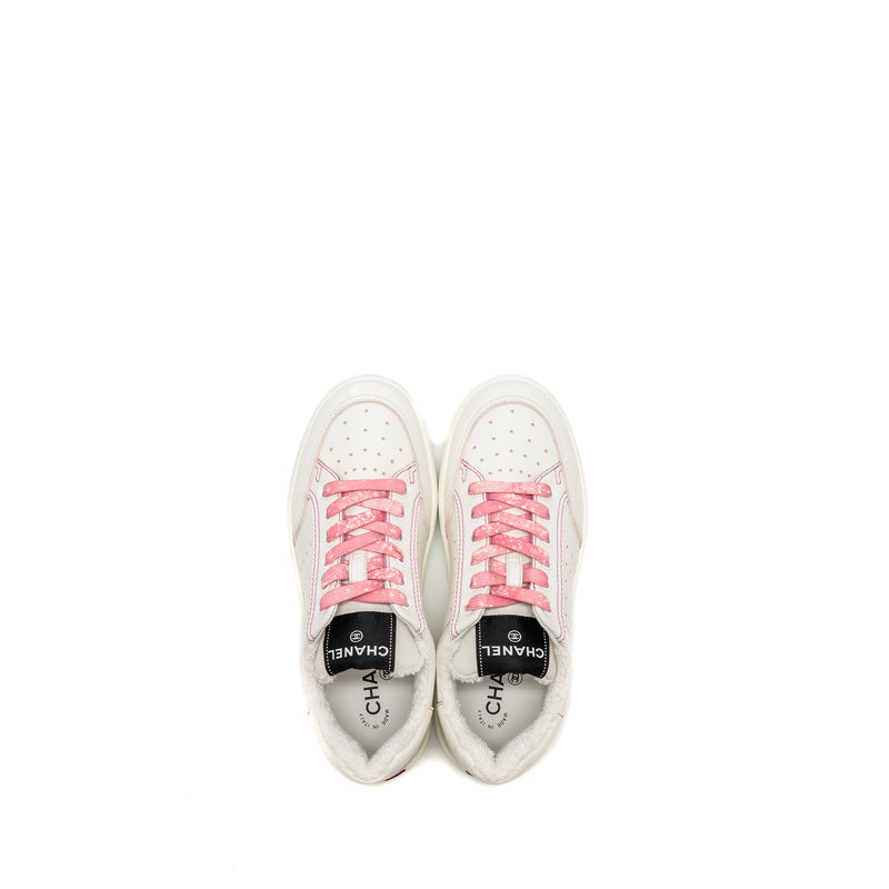 Chanel Size 38 Logo Sneakers Calfskin White/Pink