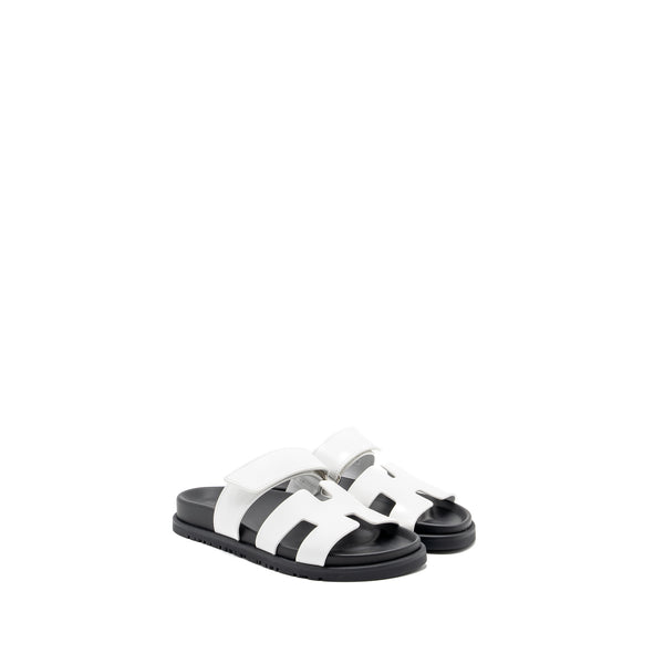 Hermes size 35 chypre sandal calfskin blanc