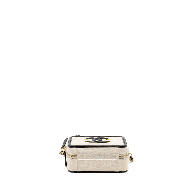 Chanel CC Filigree Vanity Case Caviar White/Black GHW
