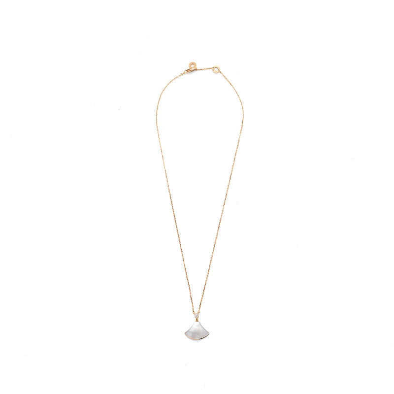 Bvlgari Divas’ Dream Necklace Mother of Pearl with diamond Rose Gold
