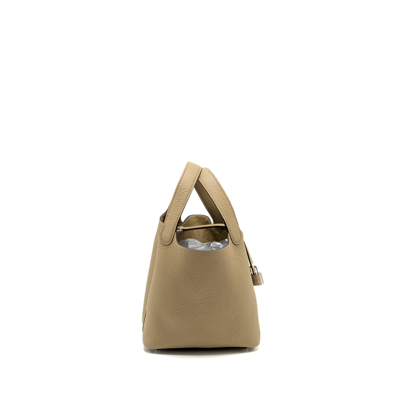 Hermes Picotin 18 Lock Bag Clemence 8Q Beige Marfa SHW Stamp W