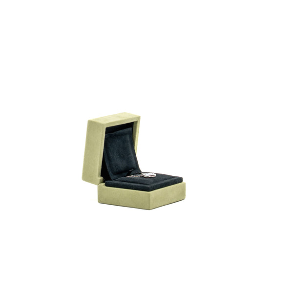 Van Cleef & Arpels Vintage Alhambra Pendant White Gold, Chalcedony