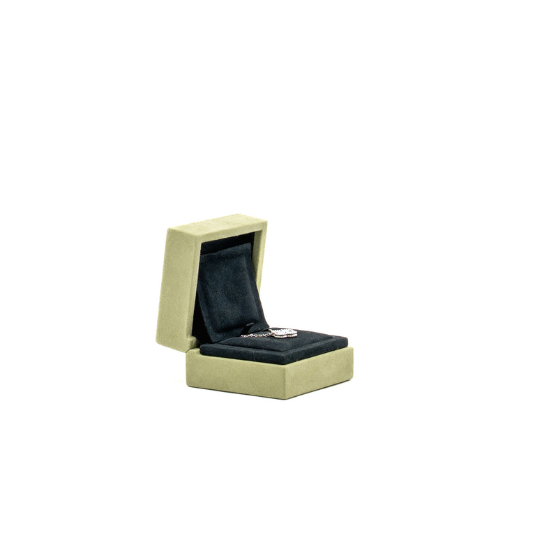 Van Cleef & Arpels Vintage Alhambra Pendant White Gold, Chalcedony
