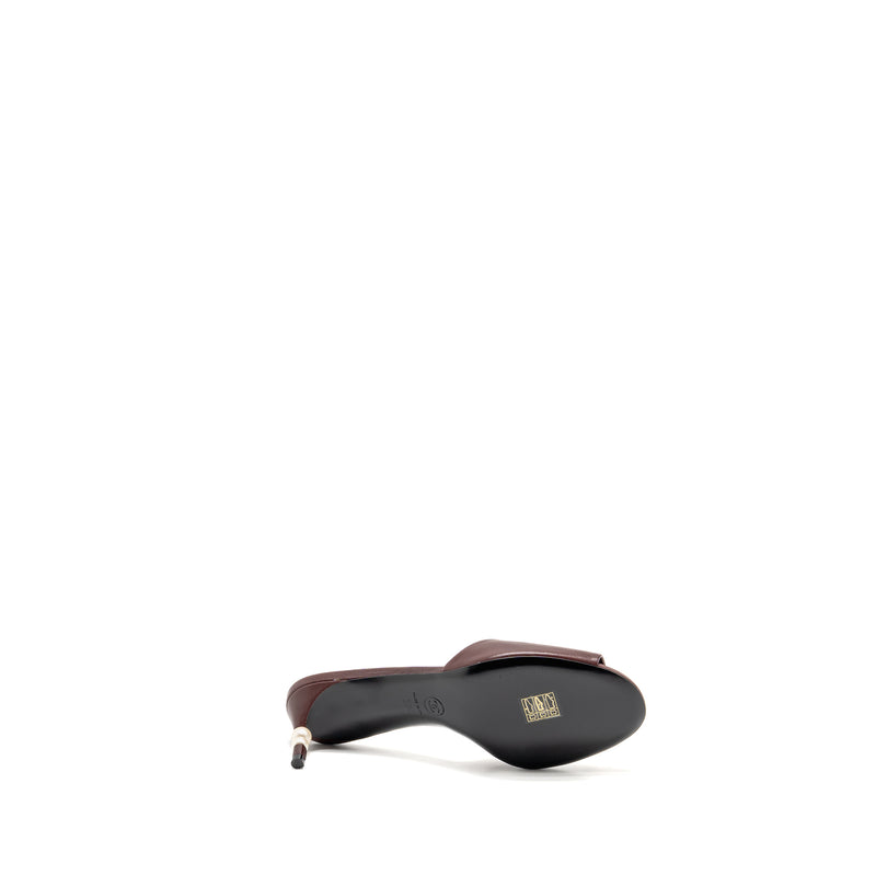Chanel Size 39 Mule/Sandals with Pearl heels Lambskin Burgundy