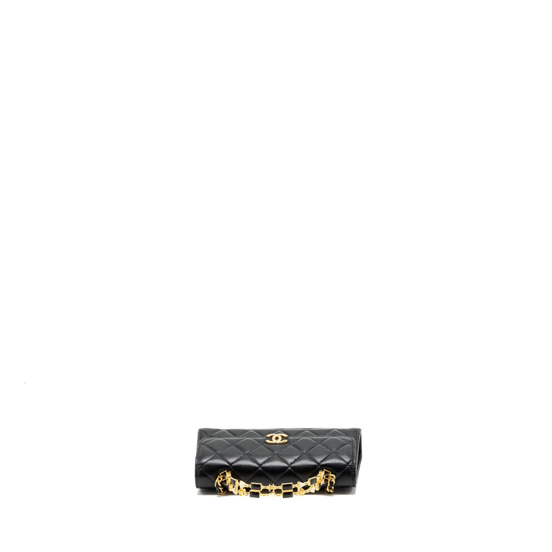 Chanel 22B Flap bag with enamel top handle lambskin black GHW (Microchip)