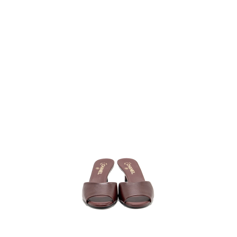 Chanel Size 39 Mule/Sandals with Pearl heels Lambskin Burgundy
