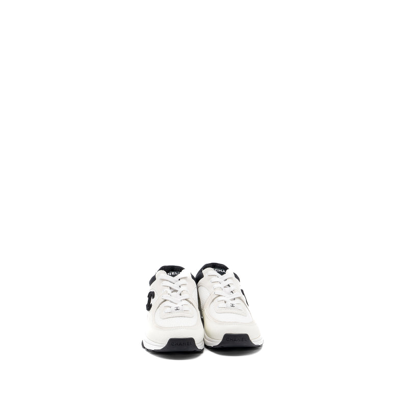 Chanel size 37 trainer / sneaker black / white