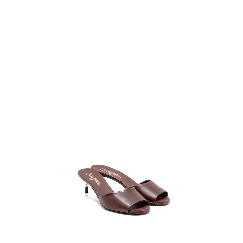 Chanel Size 39 Mule/Sandals with Pearl heels Lambskin Burgundy
