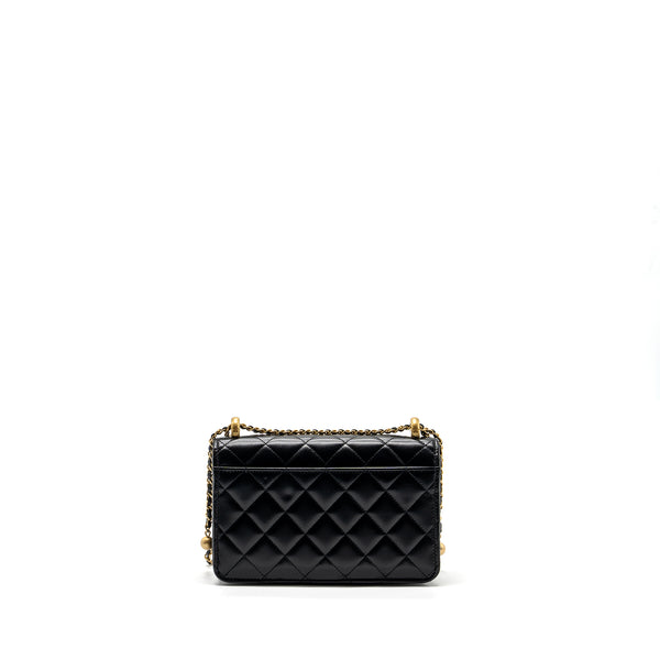 Chanel 24C gold Crush wallet on chain calfskin black GHW (microchip)