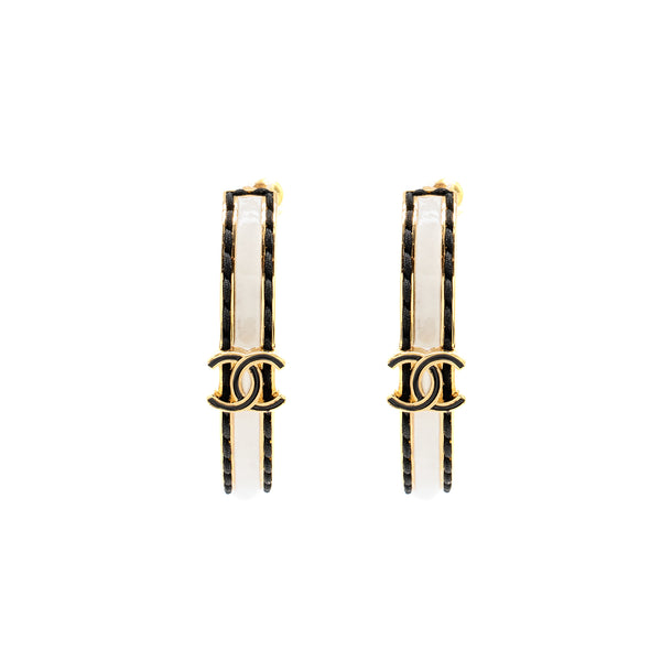 Chanel Enamel mini CC Logo Hoop Earrings Light gold tone