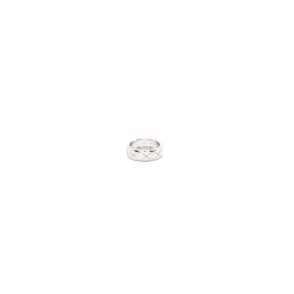 Chanel Size 54 Coco Crush Ring Small Version Quilted Motif White Gold With Diamonds