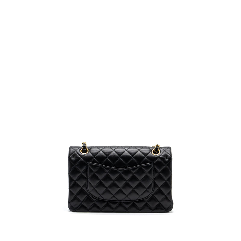 Chanel medium classic double flap Bag lambskin black GHW
