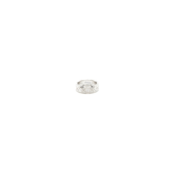 Chanel Size 54 Coco Crush Ring Small Version Quilted Motif White Gold With Diamonds