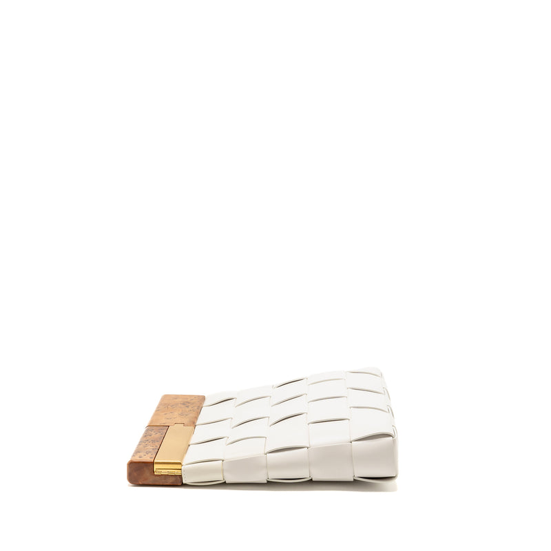 Bottega Veneta Cream Snap Clutch Bag Calfskin/Wood White Multicolour Hardware