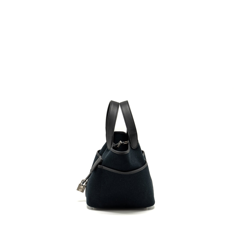 Hermes Cargo Picotin 18 Lock bag canvas / swift Black SHW Stamp U
