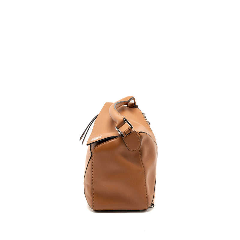 Loewe puzzle bag in classic calfskin tan SHW
