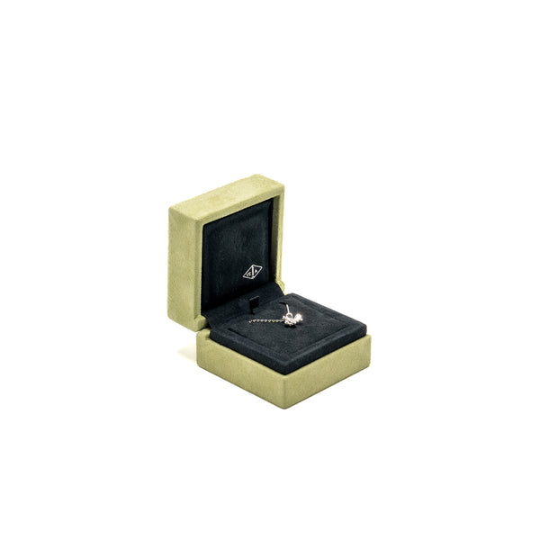 Van Cleef & Arpels Mini Model Frivole Pendant White Gold, Diamond