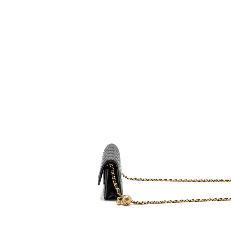 Chanel Pearl Crush Mini Flap Wallet on Chain Lambskin Black GHW (Microchip)