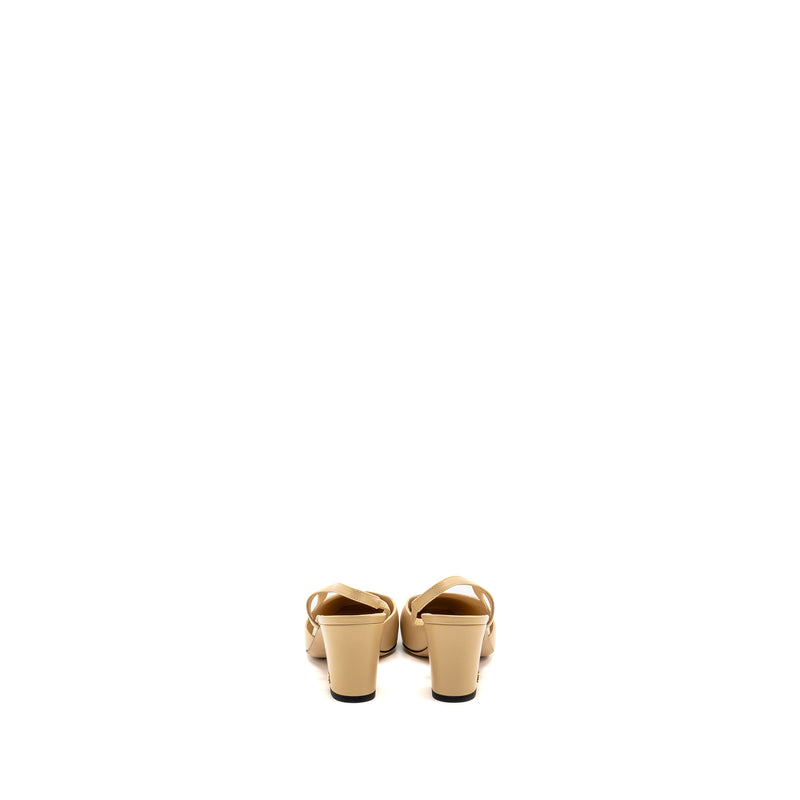 Chanel Size 36 Slingback Pumps Leather Beige / Black