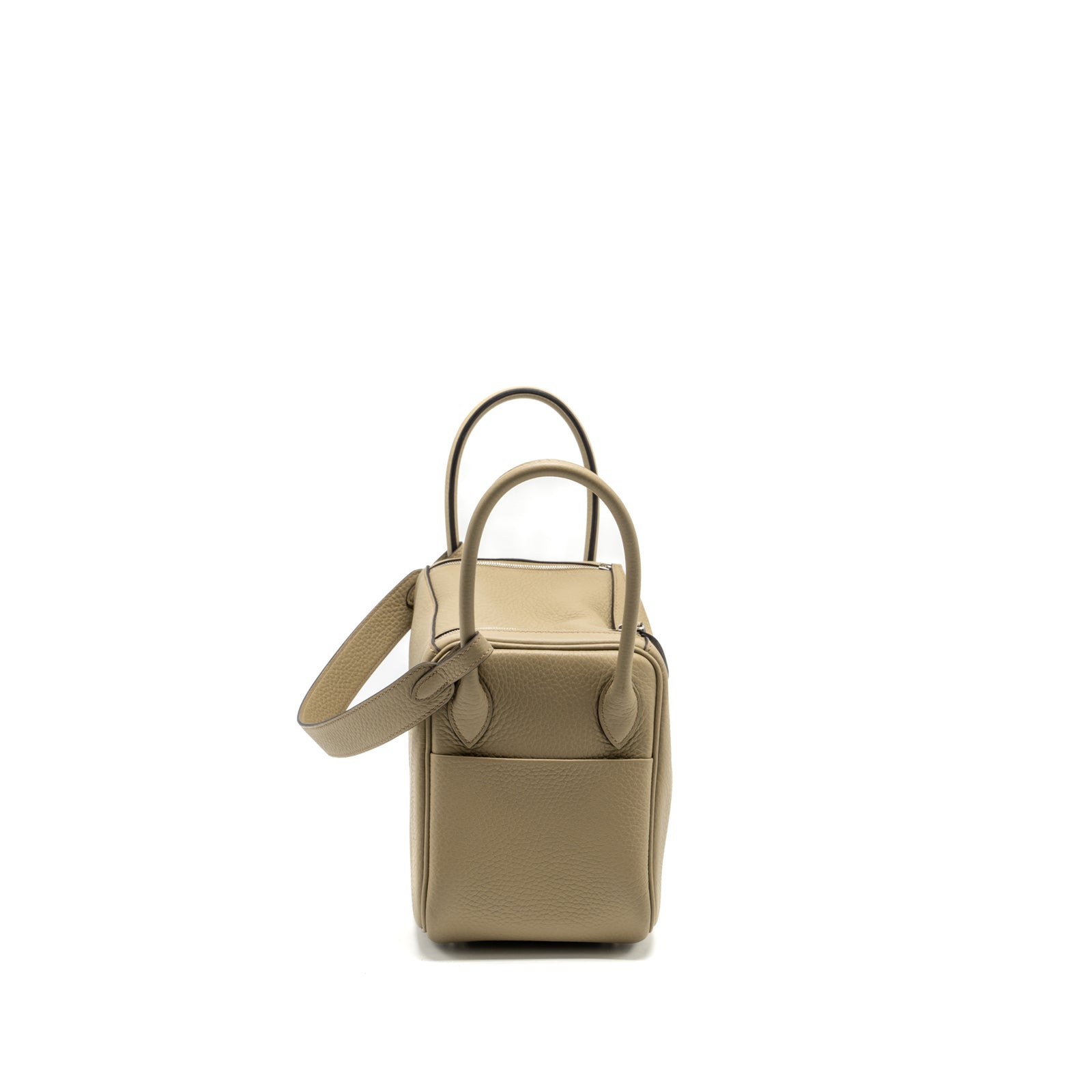 Hermes Lindy 26 Clemence 8Q Beige Marfa SHW Stamp W
