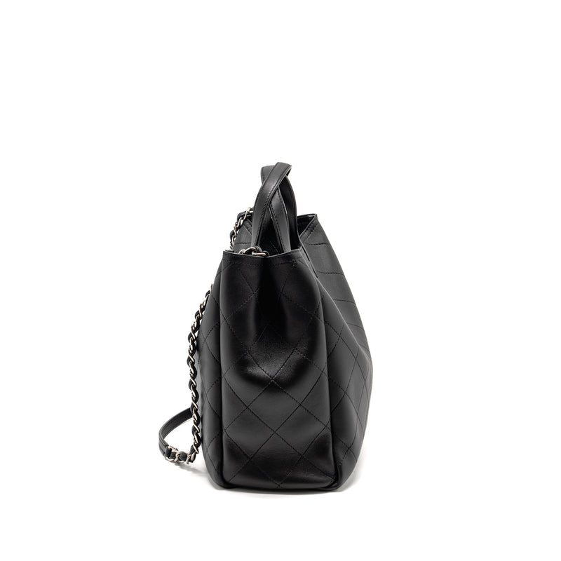 Chanel Hampton Tote Bag Lambskin Black SHW