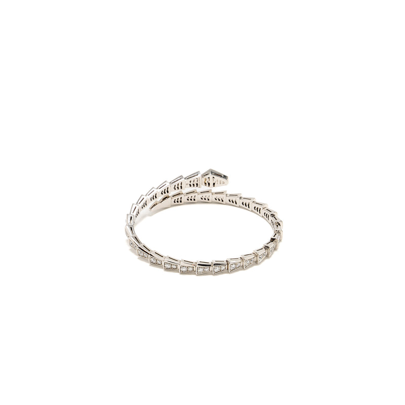 Bvlgari size M serpenti viper bracelet 18kt white gold, paved diamonds