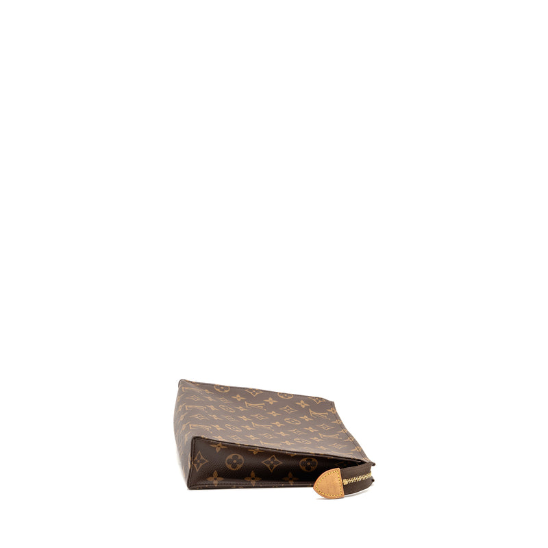 Louis Vuitton Toiletry Pochette 26 Monogram Canvas GHW